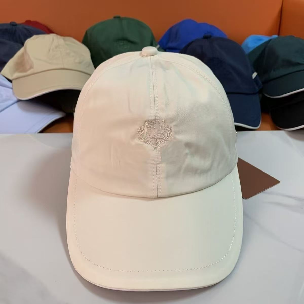 Baseball Cap Structured - 高品質ソリッドカラー野球帽男性女性ファッションオールマッチサンハット